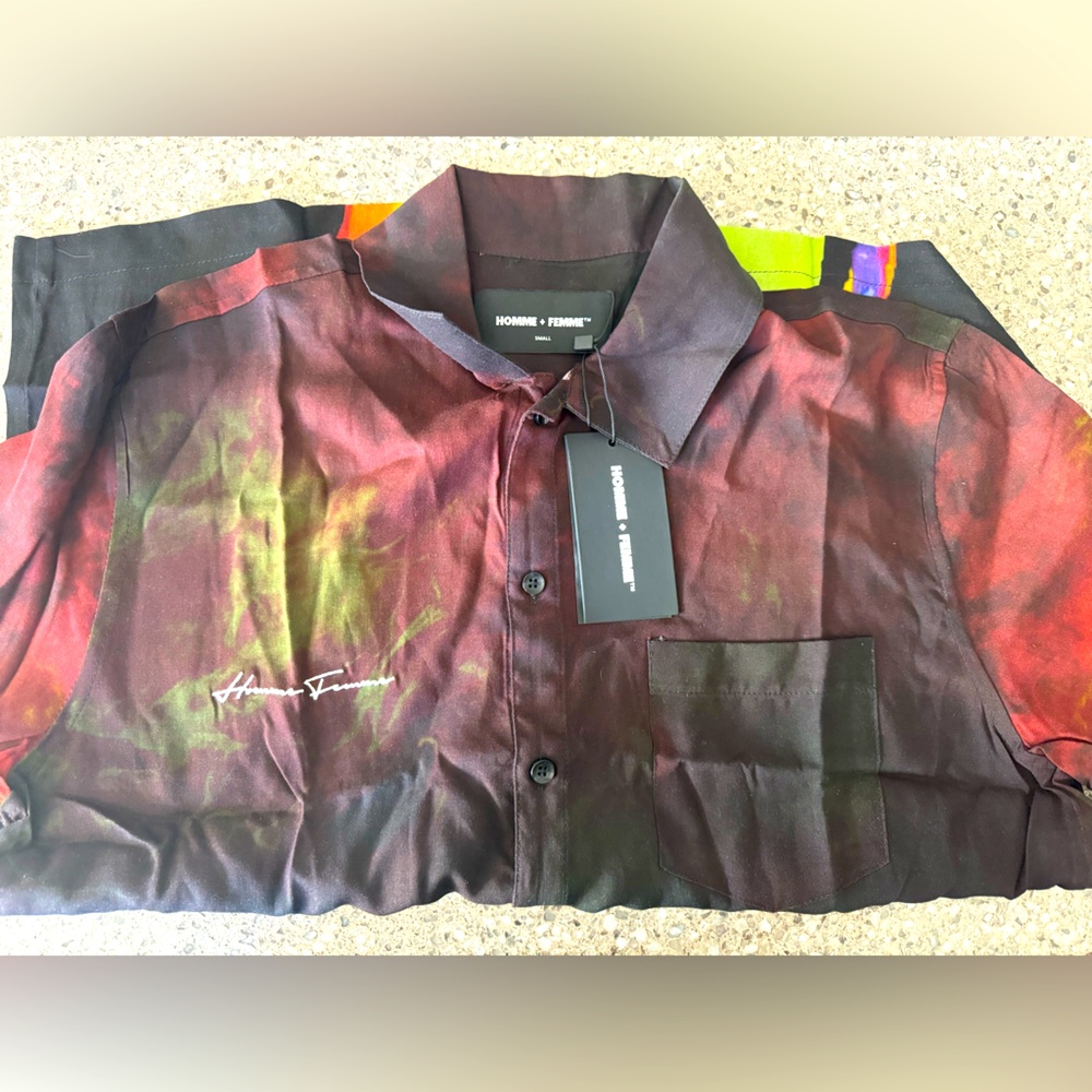 Homme & Femme Button Up